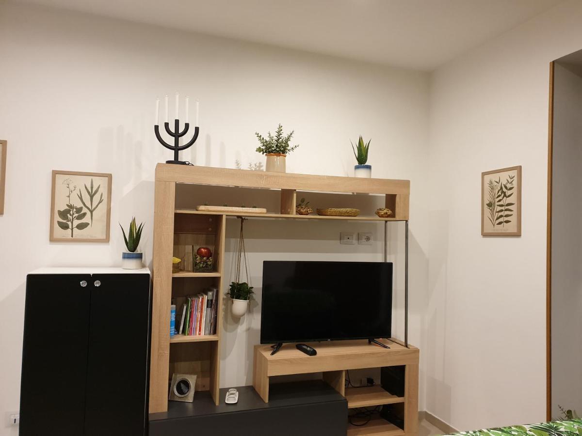 Officinale Rome Apartment, Pineta Sacchetti ภายนอก รูปภาพ