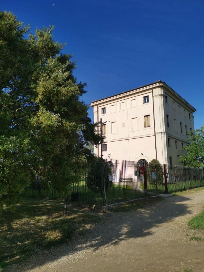 Officinale Rome Apartment, Pineta Sacchetti ภายนอก รูปภาพ